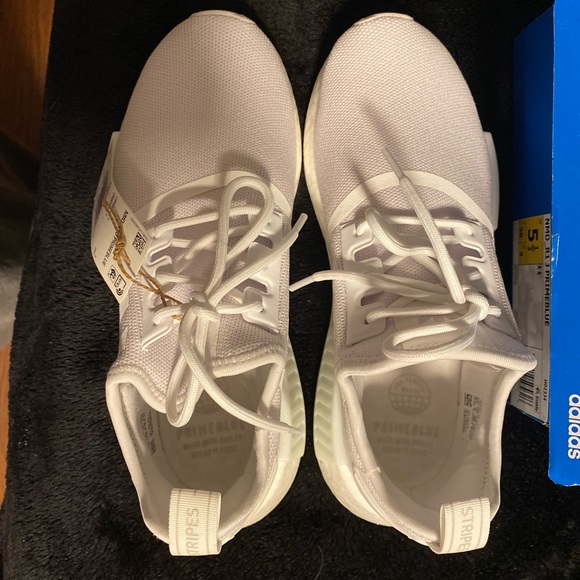 Adidas NMD R1 white youth 5 1/2 women’s 7 1/2 NIB